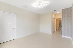 8001 NW 41st St, Doral, FL 33166 - Photo 16