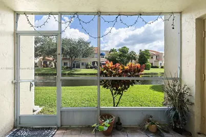 428 Lakeview Dr #103, Weston, FL 33326 - Photo 18