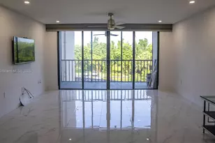 9735 NW 52nd St, Doral, FL 33178 - Photo 6