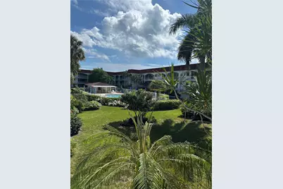 581 Blue Heron Dr #208-B, Hallandale Beach, FL 33009 - Photo 4