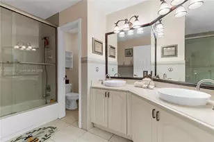 1071 NW 184th Terrace, Pembroke Pines, FL 33029 - Photo 30