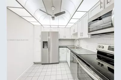 20301 W Country Club Dr #2428, Aventura, FL 33180 - Photo 12