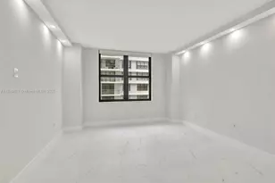 9801 Collins Ave, Bal Harbour, FL 33154 - Photo 32