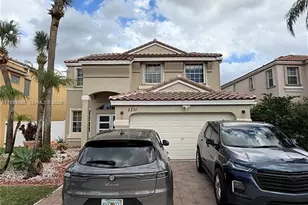 2271 NW 159th Ave, Pembroke Pines, FL 33028 - Photo 1