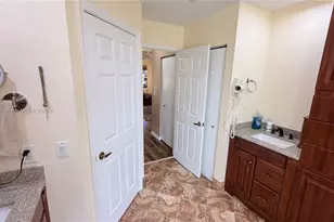 2271 NW 159th Ave, Pembroke Pines, FL 33028 - Photo 56