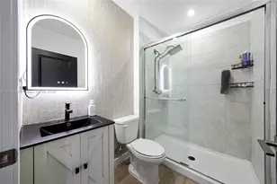 572 NE 6th Pl, Homestead, FL 33034 - Photo 28