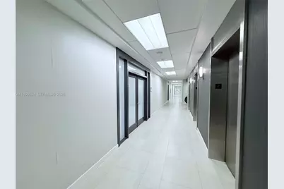 150 SE 2nd Ave #208, Miami, FL 33131 - Photo 10