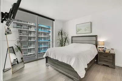 55 SE 6th St #3701, Miami, FL 33131 - Photo 12