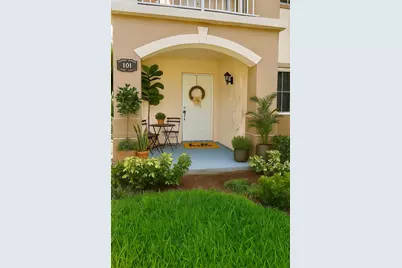 1270 SE 28th Ct #101, Homestead, FL 33035 - Photo 2