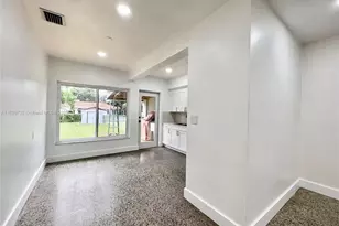 11020 NE 10th Ave, Biscayne Park, FL 33161 - Photo 4