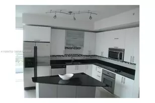 60 SW 13th St, Miami, FL 33130 - Photo 10