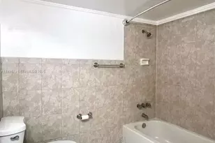 100 Golden Isles Dr, Hallandale Beach, FL 33009 - Photo 20