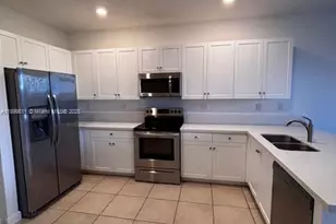 11378 SW 254th Terrace, Homestead, FL 33032 - Photo 10