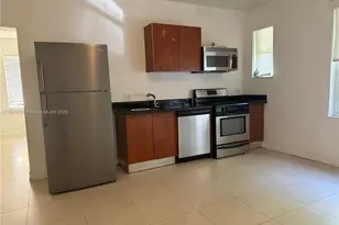 500 14th St, Miami Beach, FL 33139 - Photo 2