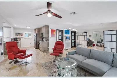 709 NW 7th St, Dania Beach, FL 33004 - Photo 8