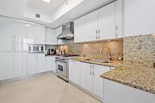 17875 Collins Ave, Sunny Isles Beach, FL 33160 - Photo 10