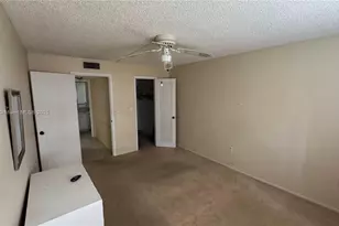 8280 Sunrise Lakes Blvd, Sunrise, FL 33322 - Photo 6