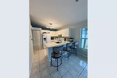 506 Radford Ter, Davie, FL 33325 - Photo 12