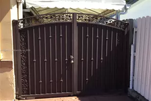 1901 SW 90th Ave, Miami, FL 33165 - Photo 6