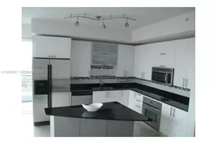 60 SW 13th St, Miami, FL 33130 - Photo 10