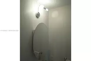 60 SW 13th St, Miami, FL 33130 - Photo 26