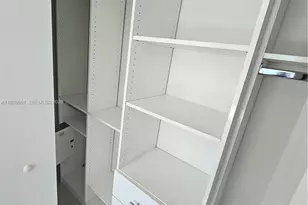 60 SW 13th St, Miami, FL 33130 - Photo 38