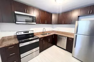 5510 N Lakewood Cir N, Margate, FL 33063 - Photo 1