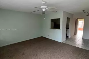 211 Coventry I, West Palm Beach, FL 33417 - Photo 16