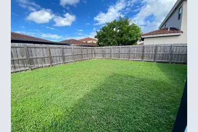 15415 SW 175th St, Miami, FL 33187 - Photo 12