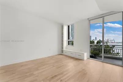 848 Brickell Key Dr #204, Miami, FL 33131 - Photo 32