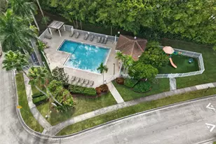 15865 NW 7th St, Pembroke Pines, FL 33028 - Photo 44