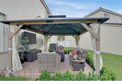 15865 NW 7th St, Pembroke Pines, FL 33028 - Photo 36