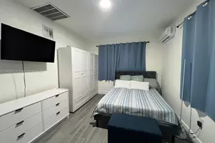 1430 NE 149th St, Miami, FL 33161 - Photo 34