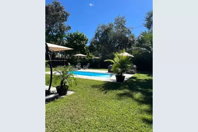 1430 NE 149th St, Miami, FL 33161 - Photo 48