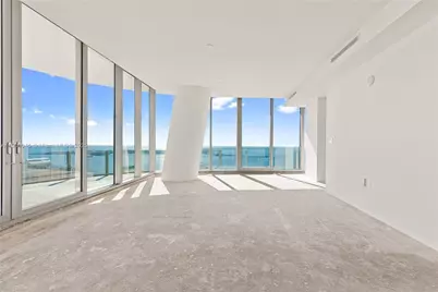 300 Biscayne Boulevard Way #5201E, Miami, FL 33131 - Photo 8