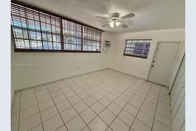 8000 Tatum Waterway Dr #1, Miami Beach, FL 33141 - Photo 26