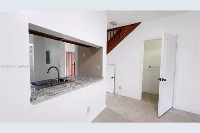 870 NE 212th Ter #4, Miami, FL 33179 - Photo 8