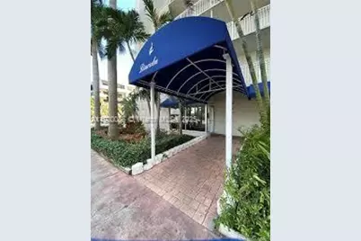 1300 Lincoln Rd #C403, Miami Beach, FL 33139 - Photo 2