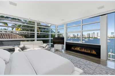 440 S Hibiscus Dr, Miami Beach, FL 33139 - Photo 30
