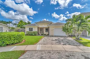 441 SE 31st Ave, Homestead, FL 33033 - Photo 1