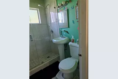 14400 NW 16th Ct, Miami, FL 33167 - Photo 12