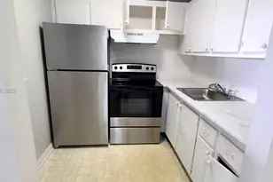 92 Berkshire D, West Palm Beach, FL 33417 - Photo 6