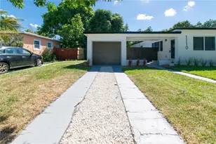 1110 NE 152nd Terrace, North Miami Beach, FL 33162 - Photo 2