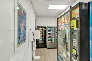 10350 W Bay Harbor Dr, Bay Harbor Islands, FL 33154 - Photo 24