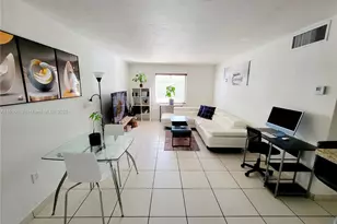 8609 SW 68th Ct, Pinecrest, FL 33156 - Photo 6