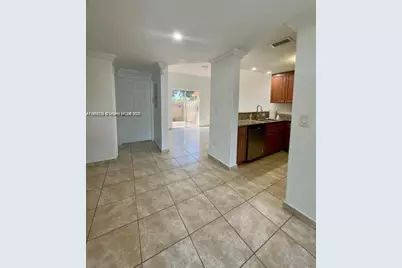 7250 NW 174th Ter #102, Hialeah, FL 33015 - Photo 6