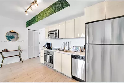 2602 E Hallandale Beach Blvd #R1610, Hallandale Beach, FL 33009 - Photo 18