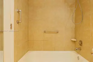 303 Preston H, Boca Raton, FL 33434 - Photo 22