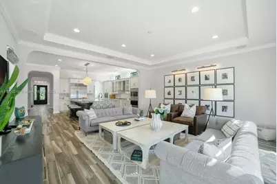 8445 E Watercrest Cir E, Parkland, FL 33076 - Photo 14