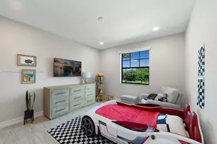 8445 E Watercrest Cir E, Parkland, FL 33076 - Photo 44